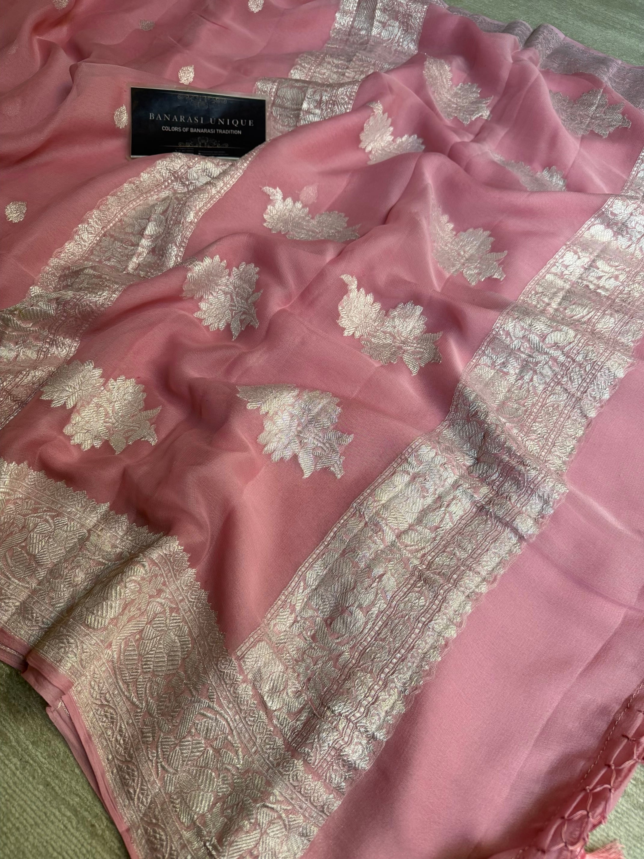 DUSTY PINK KHADDI CHIFFON SILVER ZARI HANDWOVEN BANARASI SAREE