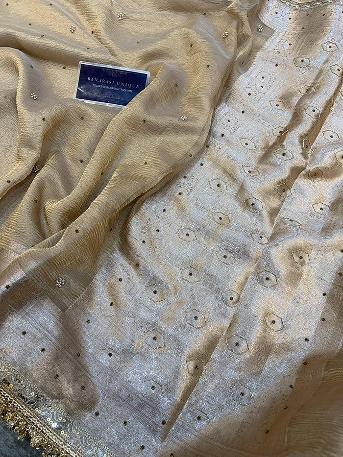 CRUSHED FLORAL BUTI SAREE - NATURAL GOLD