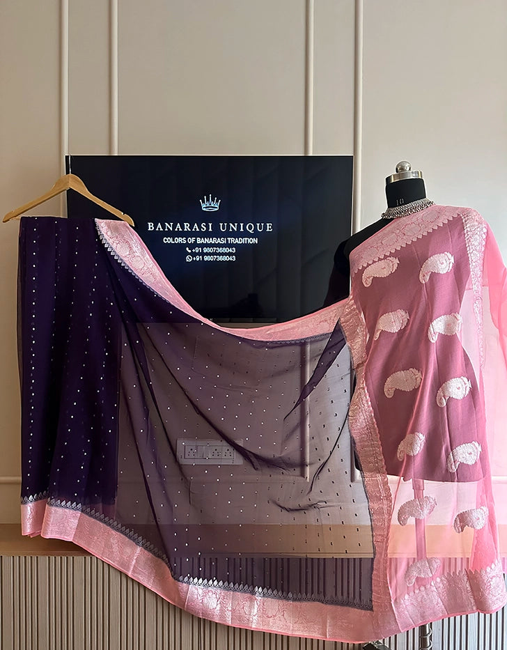 KHADDI CHIFFON HAZARA BUTI SAREE - CONTRAST BORDER BLUE WITH POWDER PINK