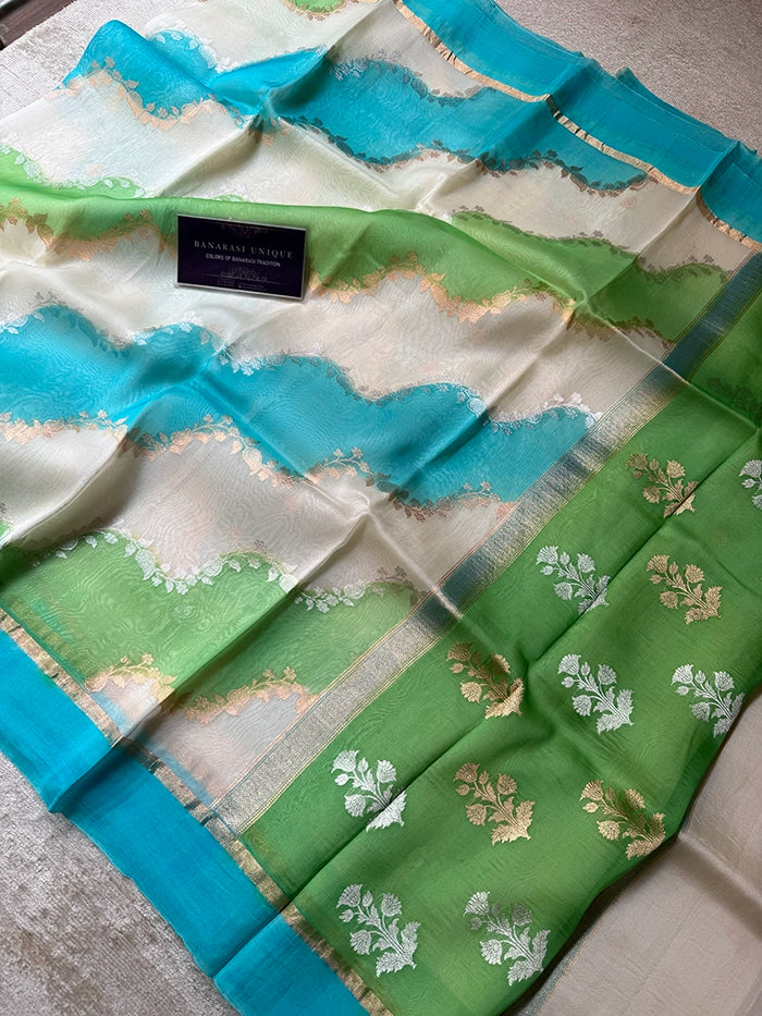 KORA ORGANZA RANGKAAT SAREE - GREEN BLUE WHITE