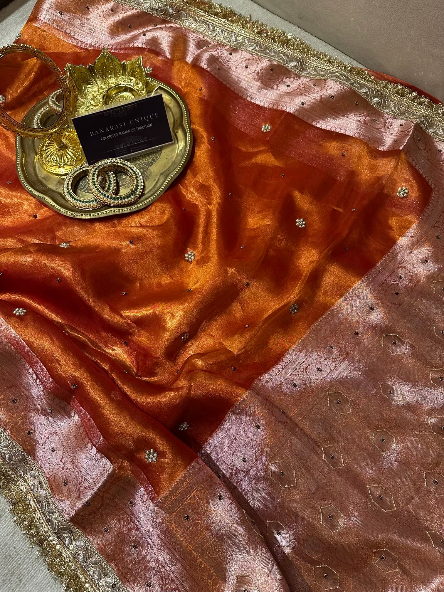 PLAIN FLORAL BUTI SAREE - ORANGE