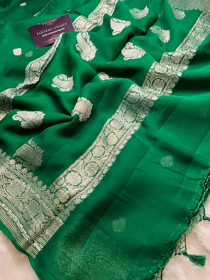 KHADDI CHIFFON SILVER ZARI KADHUWA SAREE - BOTTLE GREEN