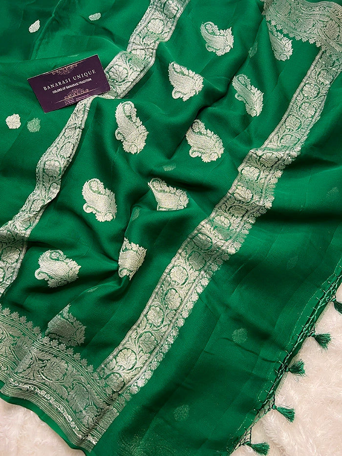 KHADDI CHIFFON SILVER ZARI KADHUWA SAREE - BOTTLE GREEN
