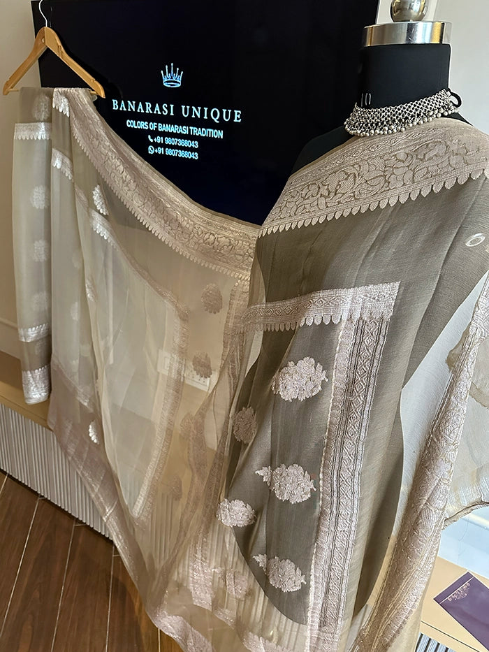 KHADDI CHIFFON DOUBLE BORDER SAREE - CONTRAST BORDER BEIGE DUAL TONE