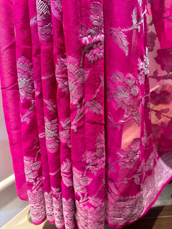 KHADDI GEORGETTE BIG FLORAL JAAL WATER ZARI SAREE - PINK
