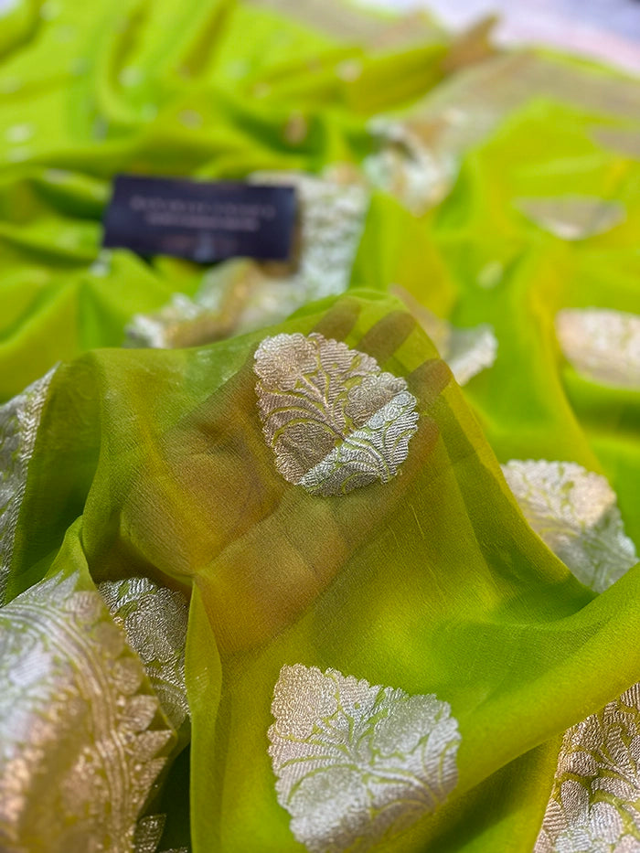KHADDI CHIFFON SILVER ZARI KADHUWA SAREE - NEON GREEN