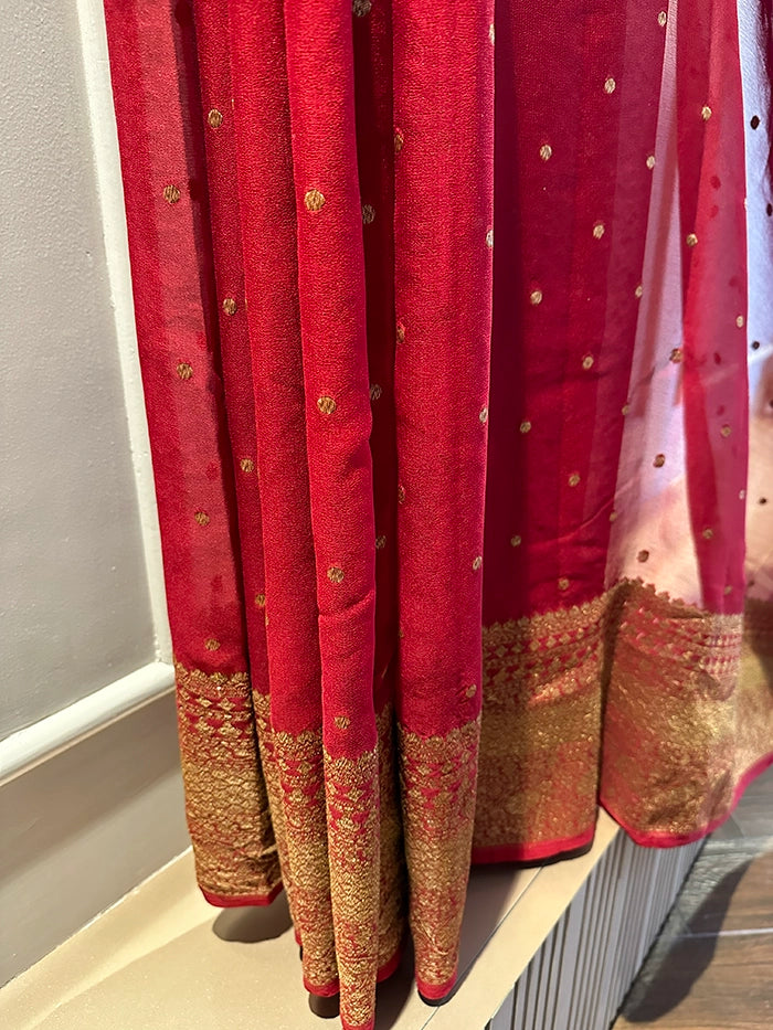 KHADDI GEORGETTE SKIRT BORDER CIRCLE BUTI ANTIQUE ZARI SAREE - MAROON