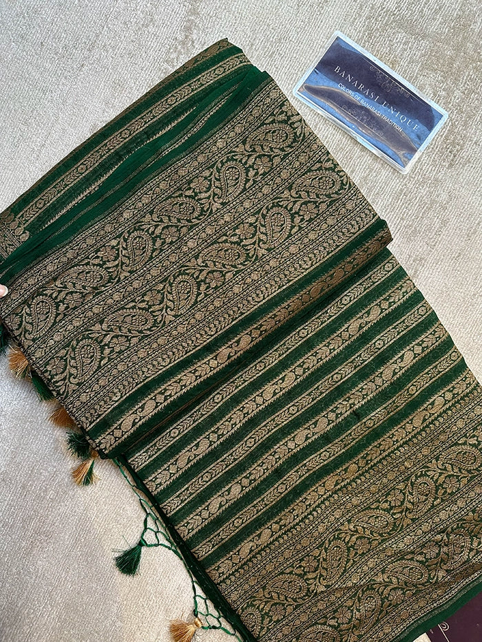 KHADDI GEORGETTE STRIPES ANTIQUE ZARI SAREE - BOTTLE GREEN