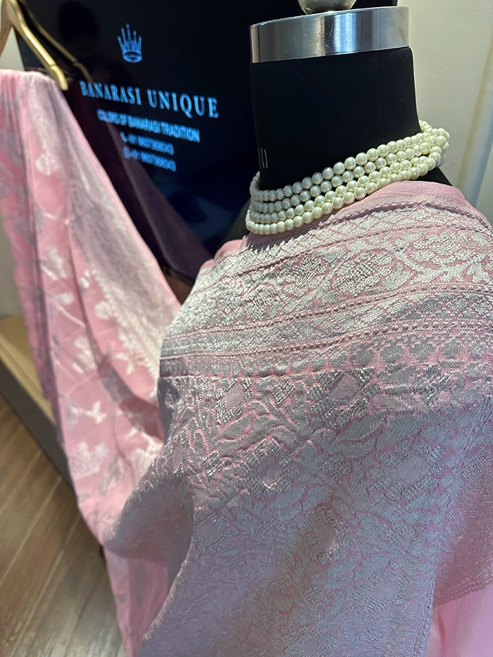 KHADDI GEORGETTE BIG FLORAL JAAL WATER ZARI SAREE - BABY PINK SILVER ZARI