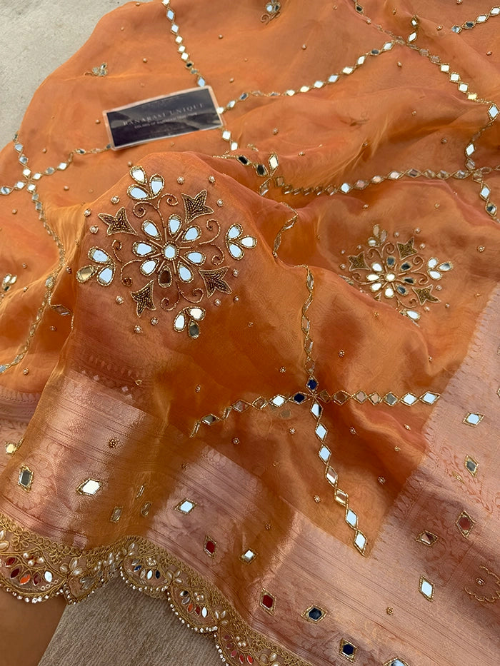 MIRROR FLORAL BUTA and JAAL - PEACH