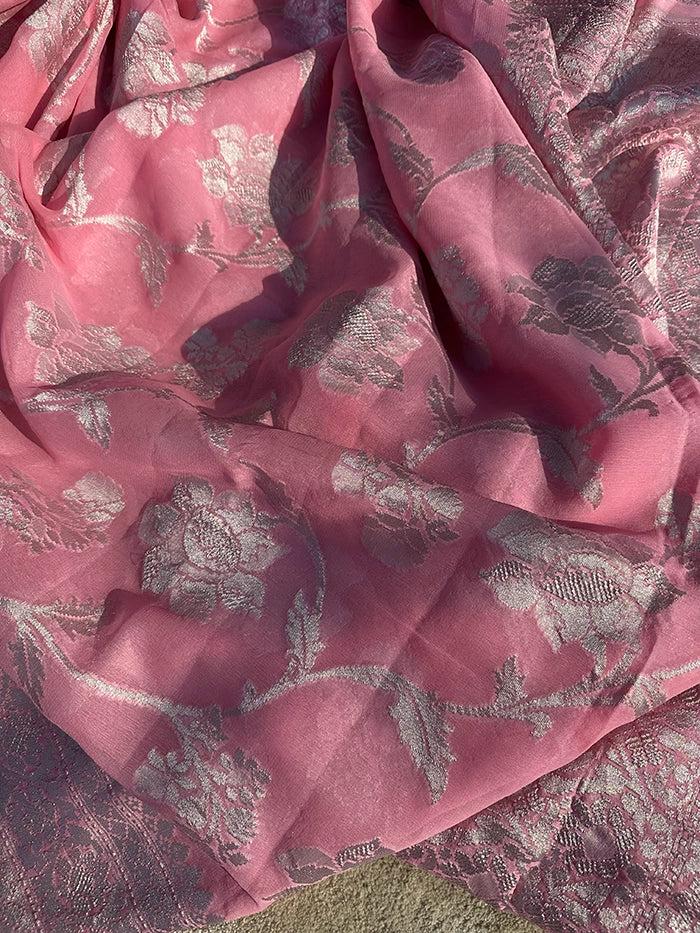 KHADDI GEORGETTE BIG FLORAL JAAL WATER ZARI SAREE - BABY PINK SILVER ZARI