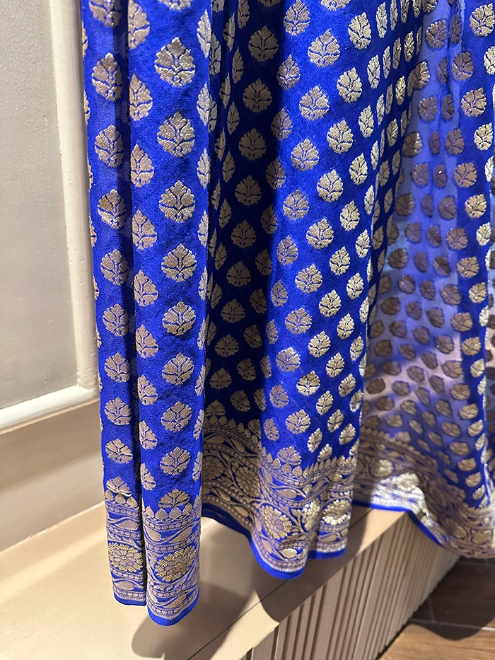 KHADDI GEORGETTE DOLLAR BUTI SILVER ZARI SAREE - ROYAL BLUE WITH NEON BLOUSE