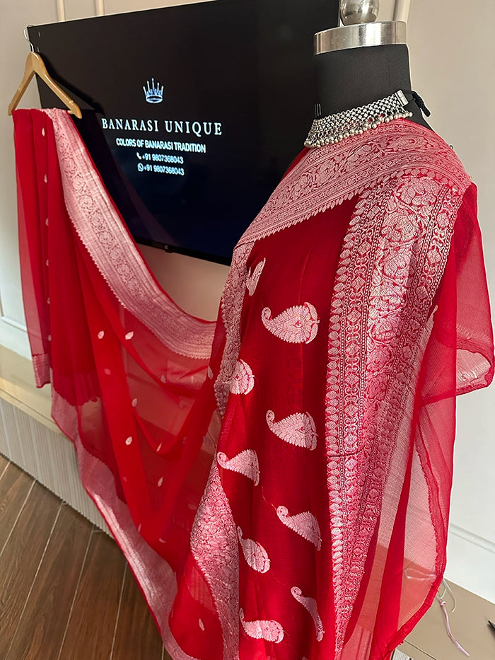 KHADDI CHIFFON SILVER ZARI KADHUWA SAREE - DEEP RED