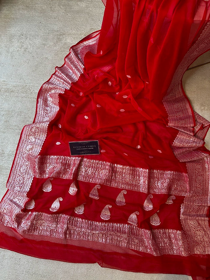 KHADDI CHIFFON SILVER ZARI KADHUWA SAREE - DEEP RED