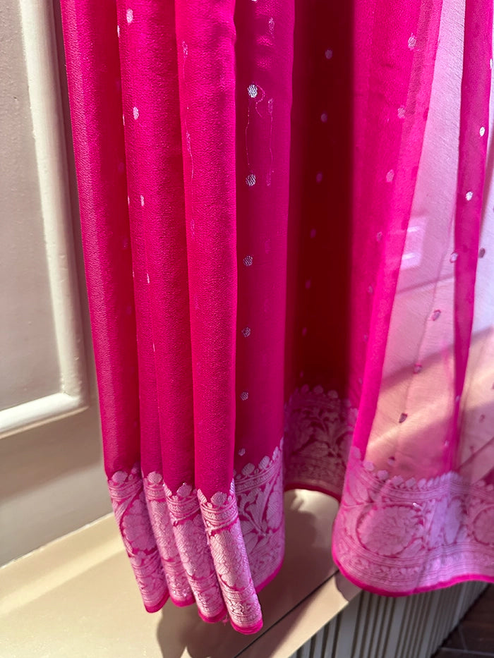 KHADDI CHIFFON HAZARA BUTI SAREE - RANI PINK