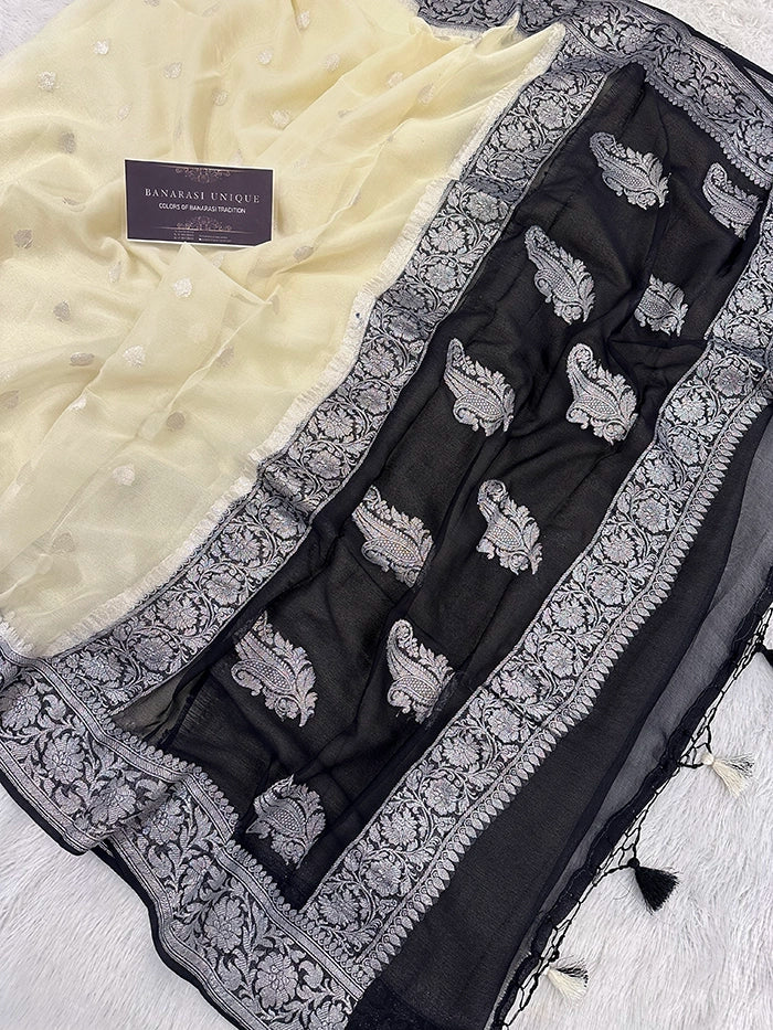 KHADDI CHIFFON SILVER ZARI KADHUWA SAREE - CONTRAST BORDER CREAM WITH BLACK