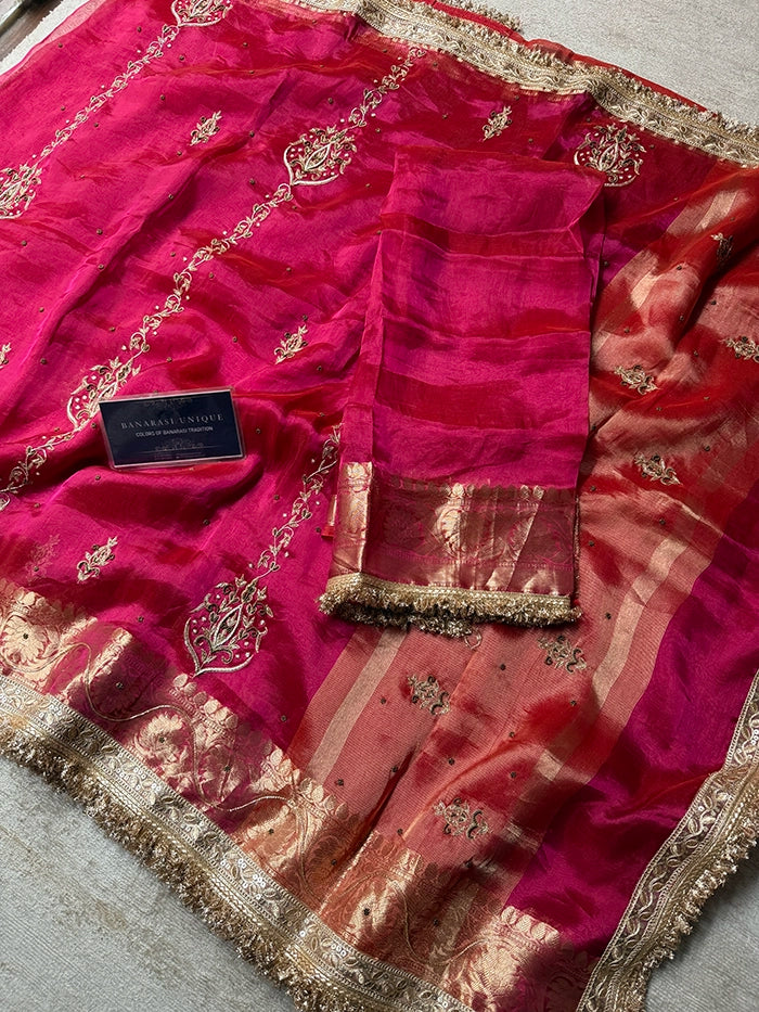 VERTICAL ARCH-SHAPED VINE DESIGN - DHOOP CHAAV PINK and ORANGE