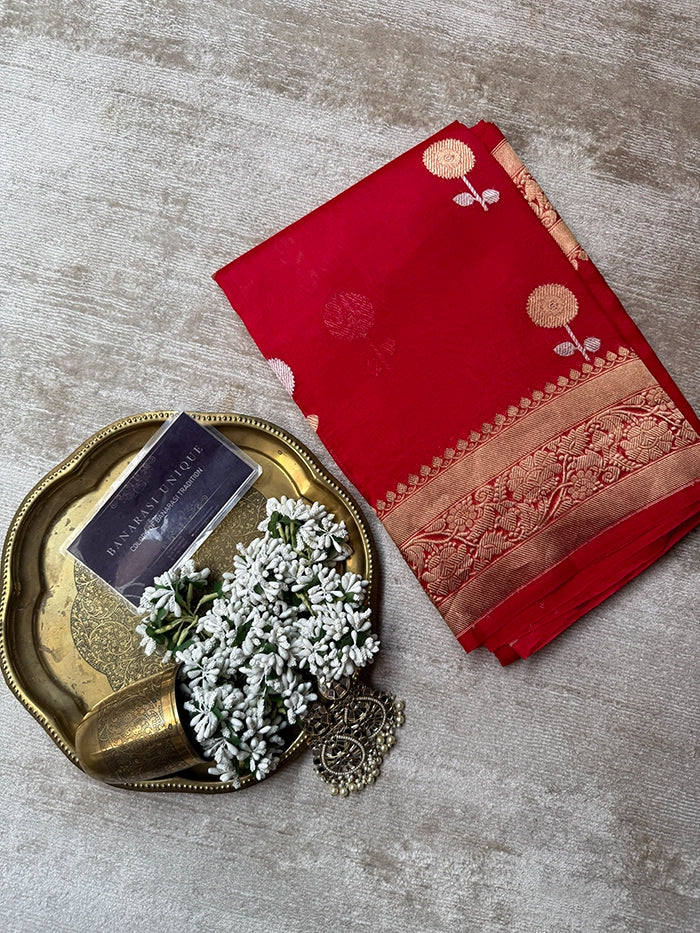 RED KADHUA KORA FLORAL MOTIF