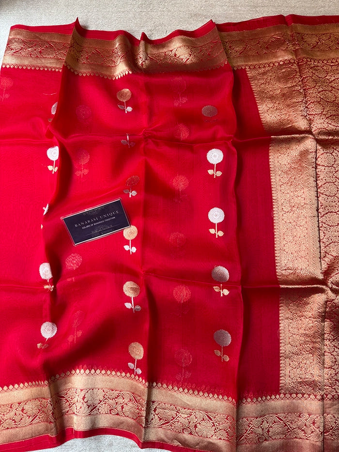 RED KADHUA KORA FLORAL MOTIF