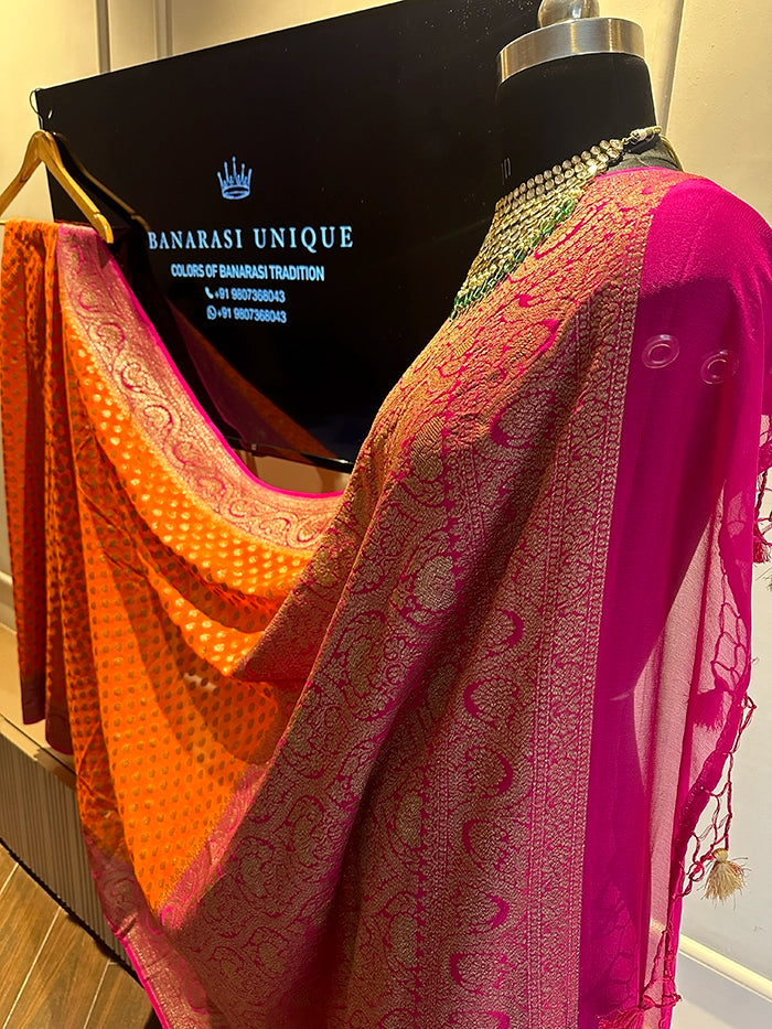 KHADDI GEORGETTE DOLLAR BUTI ANTIQUE ZARI SAREE - CONTRAST BORDER ORANGE WITH PINK