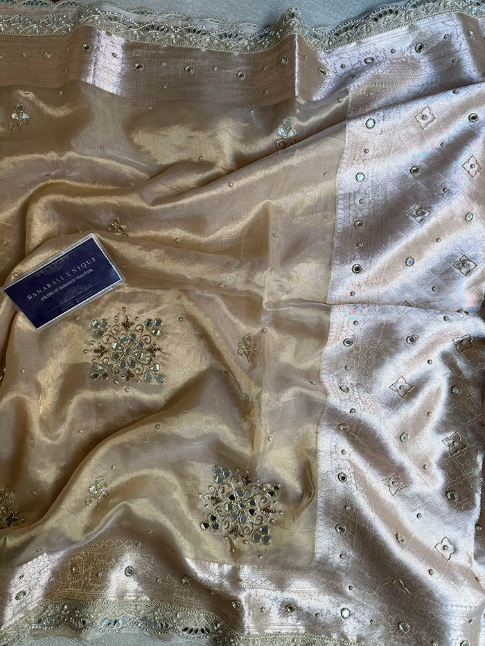 FLORAL BUTA- MIRROR - NATURAL GOLD