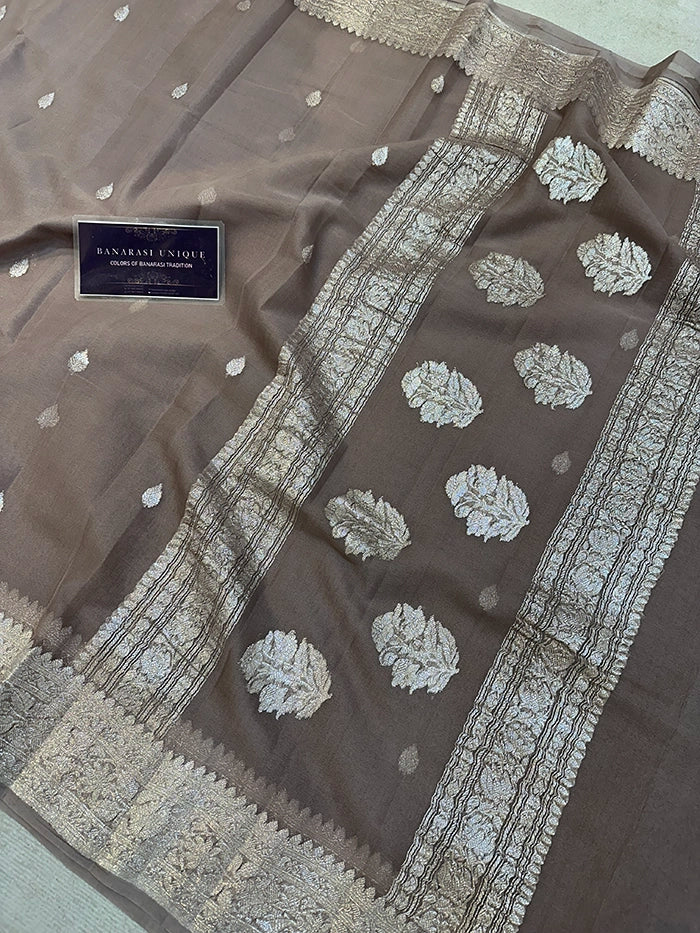 KHADDI CHIFFON SILVER ZARI KADHUWA SAREE - SOFT BROWN